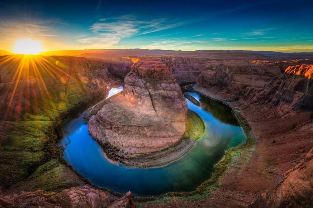 Local View Pet Friendly Boat Parking Close To Antelope Canyon Horseshoebend Page Eksteriør billede